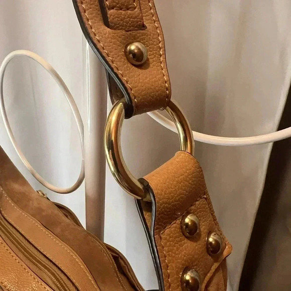 Liz Claiborne FAITHE Top Zip Shoulder Bag Purse Tan - Picture 2 of 12